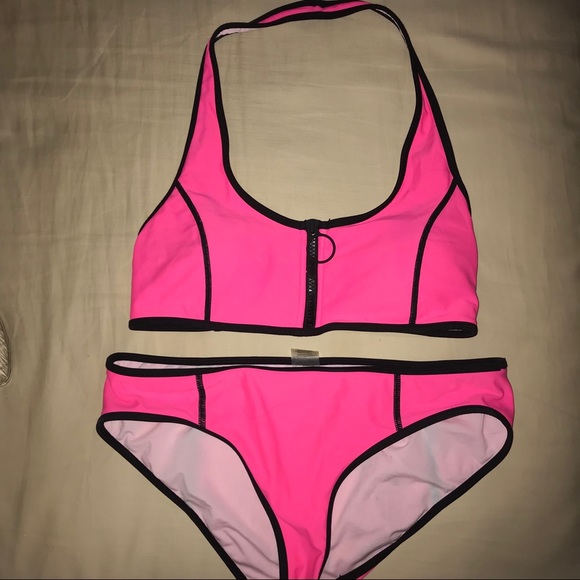 Juicy Couture Other - Never worn sport bikini